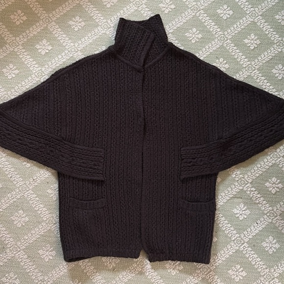 Cabi Repose Cape - Picture 4 of 11